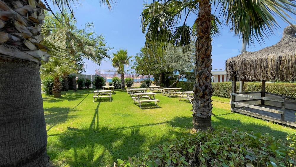 Hotel Titan Garden Ultra All Inclusive Konaklı Extérieur photo